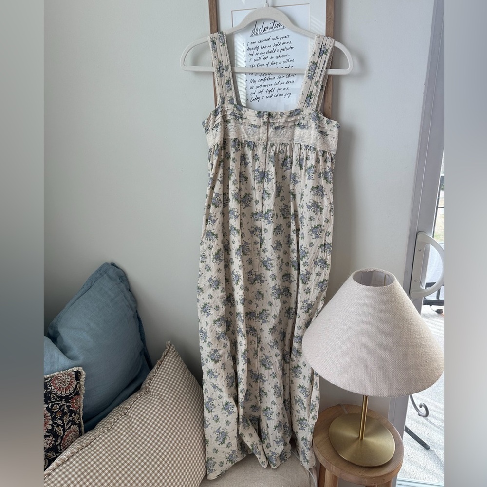 Neuflora dress